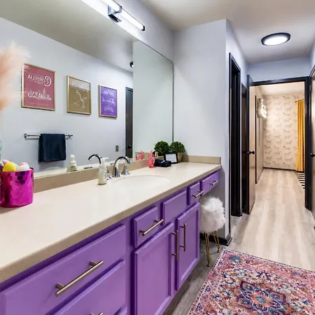 Chic Retreat, River Views And Vip Vibes