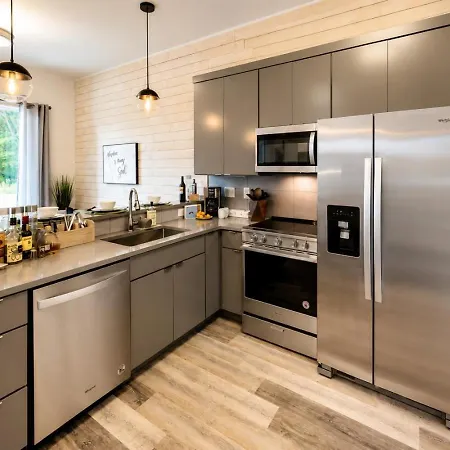 Vandy Midtown L Washer Dryer And Free Parking Holiday home Nashville