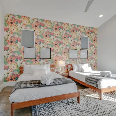 Spacious Gulch Retreat Super Skyline Views Nashville