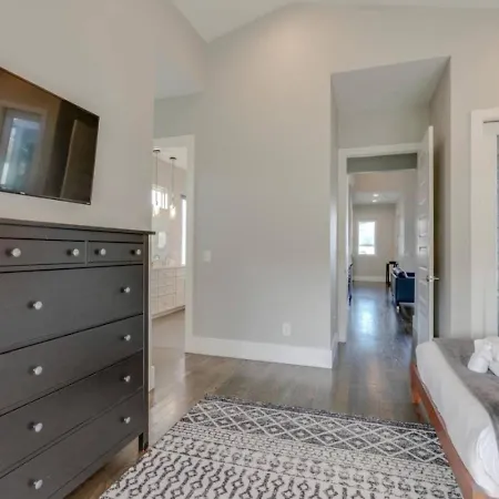 Holiday home Spacious Gulch Retreat Super Skyline Views