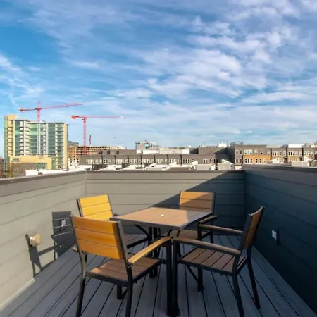 Holiday home Spacious Gulch Retreat Super Skyline Views *
