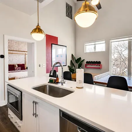 Apartment West End 4 Bd L 4bath Walk To Bars-close To Broadway