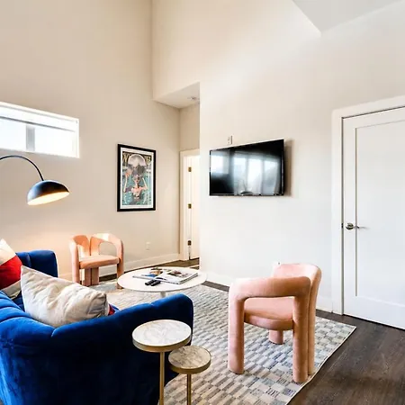 West End 4 Bd L 4bath Walk To Bars-close To Broadway Apartment *