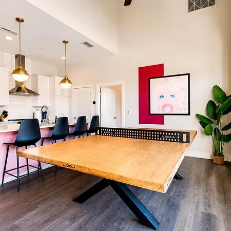 Apartment West End 4 Bd L 4bath Walk To Bars-close To Broadway