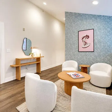 Apartment West End 4 Bd L 4bath Walk To Bars-close To Broadway *