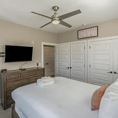 Edison 210 Holiday home *