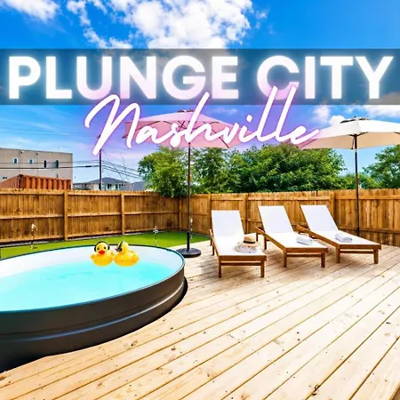 Holiday home Luxe Pool Hot Tub & Game Downtown