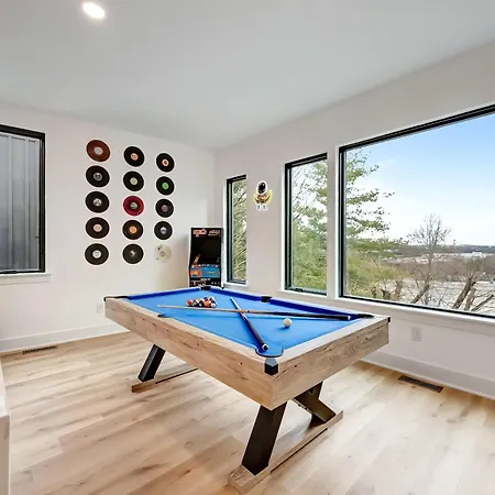 Twin Homes Rooftop Deck Hot Tub Outdoor Kitchen Nashville