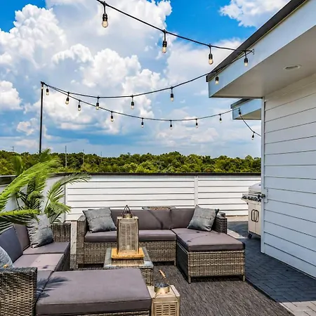 Holiday home Skyline Serenity Spacious Retreat *