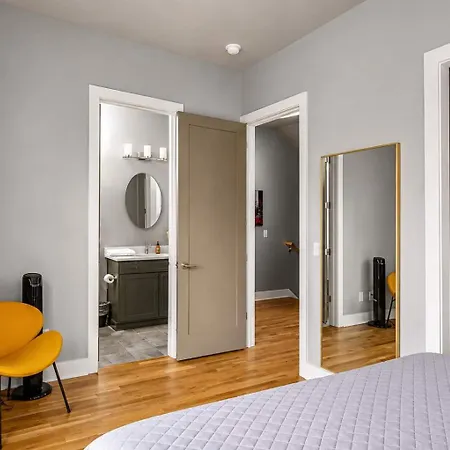 Luxury Rooftop Retreat Sleeps 12