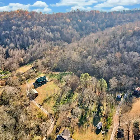 Holiday home Creeks Luxury Retreat 15 Min To Downtown *