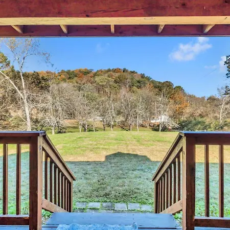 Creeks Luxury Retreat 15 Min To Downtown Holiday home *