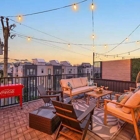 Brand New Views Karaoke Near Downtown