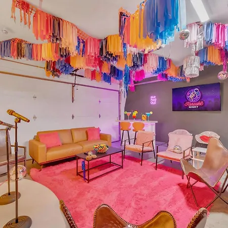 Holiday home Brand New Views Karaoke Near Downtown Nashville
