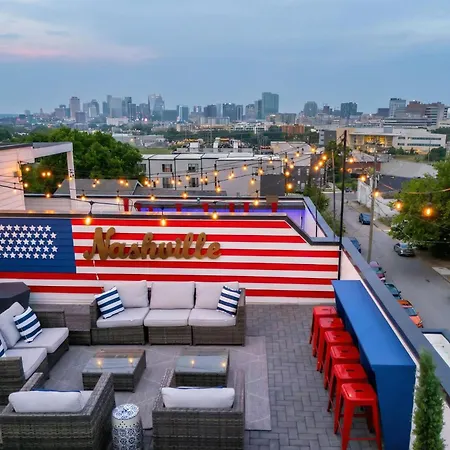 Rooftop Deck & Shuffleboard Bbq Near Downtown Holiday home