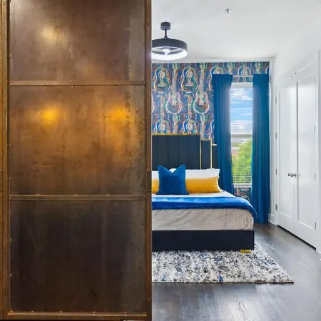 Fabulous Nashvegas Loft Retreat Near Vandy Off West End Mins To Broadway Holiday home *