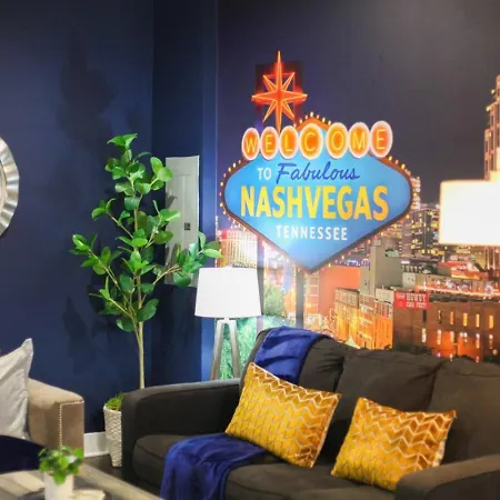 Fabulous Nashvegas Loft Retreat Near Vandy Off West End Mins To Broadway Holiday home