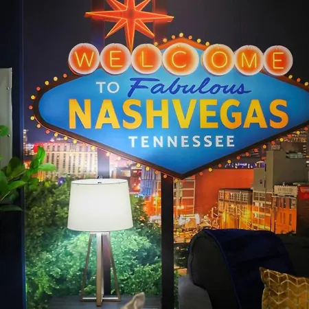 Fabulous Nashvegas Loft Retreat Near Vandy Off West End Mins To Broadway *