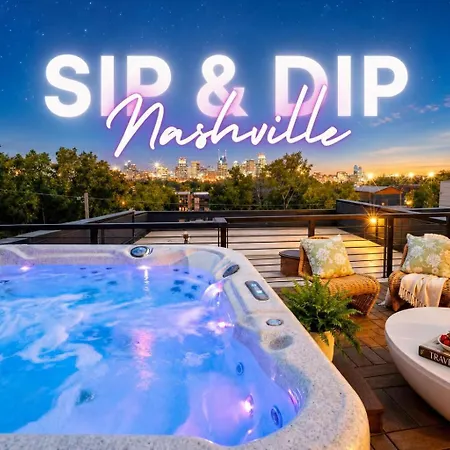 Holiday home Retreat With Hot Tub & Private Garage Nashville