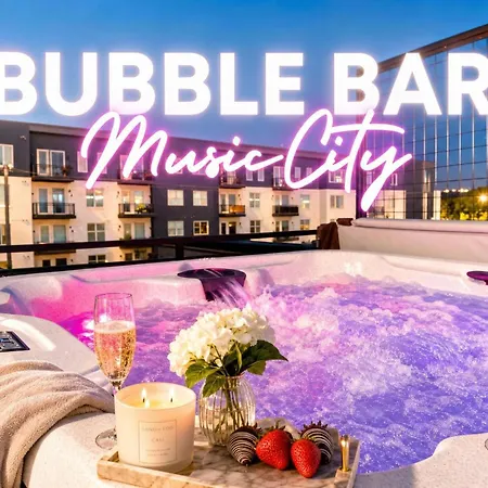 Luxe 4br Retreat With Hot Tub & Skyline Deck Nashville