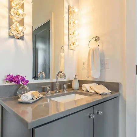 Luxe 4br With Fire Pit Grill And Views * Nashville