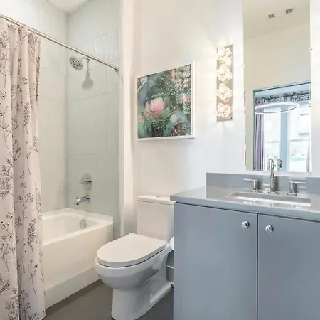 Luxe 4br With Fire Pit Grill And Views Nashville