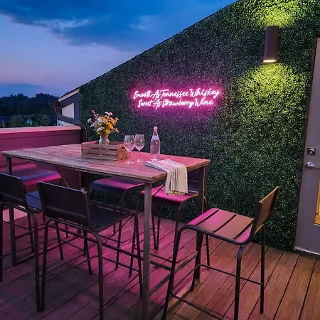 Rooftop Views Ping Pong Lounge * Nashville