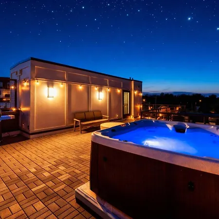 Rooftop Hot Tub Fire Pit 6br Near Broadway * Nashville