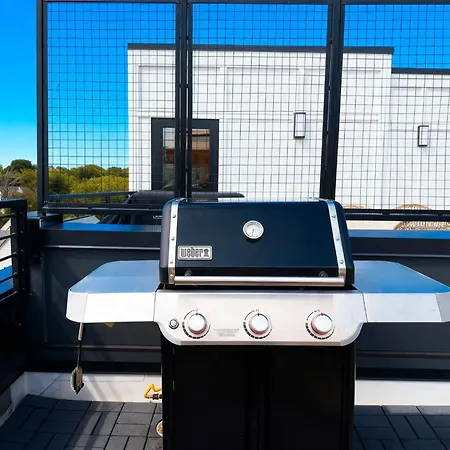 Rooftop Hot Tub Fire Pit 8br Near Broadway Holiday home Nashville