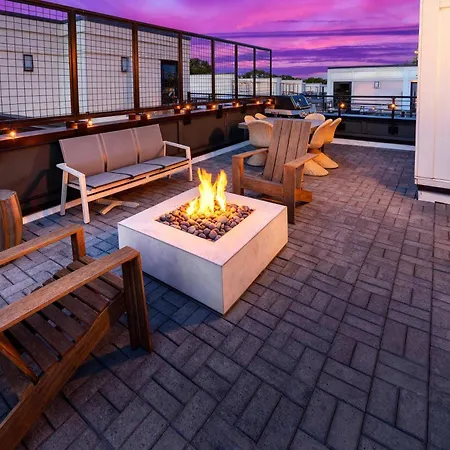 Rooftop Hot Tub Fire Pit 6br Near Broadway