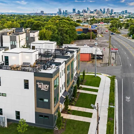 Rooftop Fire Pit Lounge Skyline Dt Nash Views *