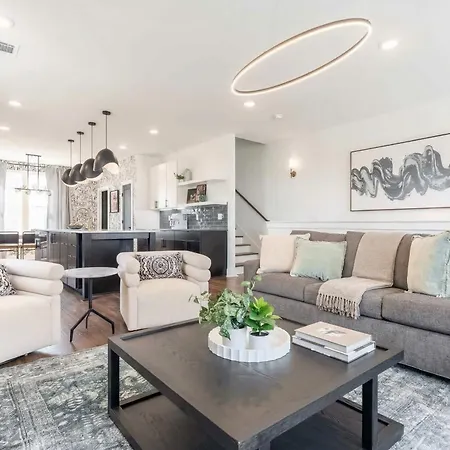 Luxe 4br With Fire Pit Grill And Views Holiday home