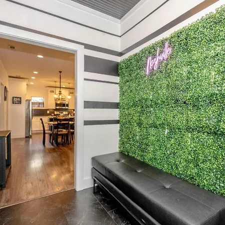 Germantown-adjacent 4br With Private Deck & Grill *