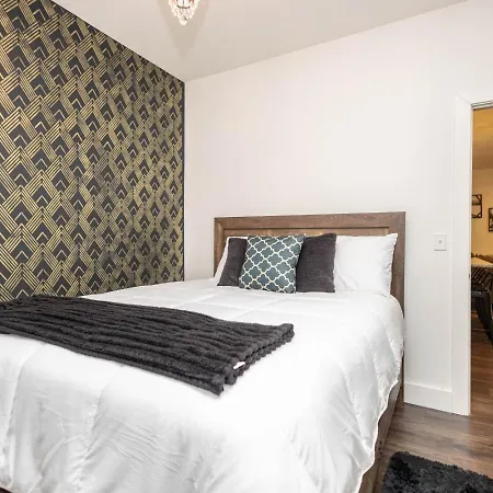 Germantown-adjacent 4br With Private Deck & Grill Nashville