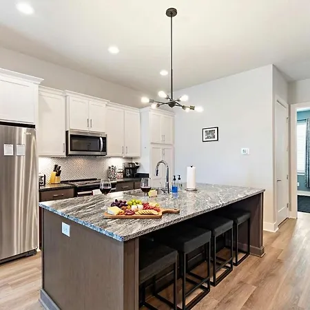 Holiday home Private With Rooftop Game Near Downtown Nashville