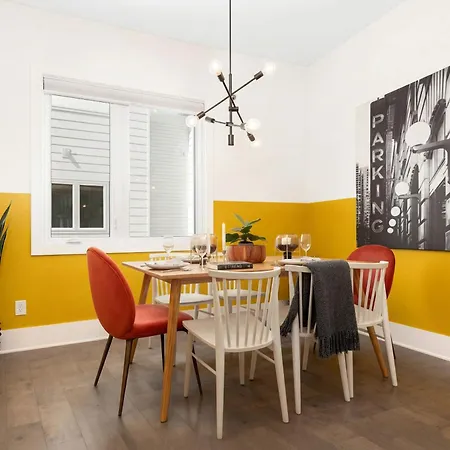 Holiday home King 3br Retreat & 2-car Garage East Nashville