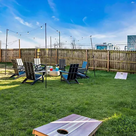 Private Pool Game Compound Minutes To Broadway * Nashville