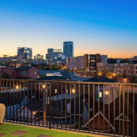 The Penthouse - 3br Rooftop - Downtown Nashville