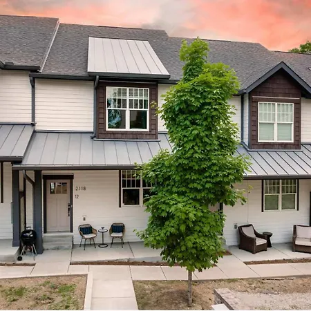 Quiet Chord - Ideal Retreat Minutes From Downtown Holiday home Nashville