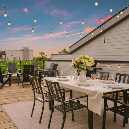 The Velvet Spur - Rooftop Retreat Near Germantown * Nashville