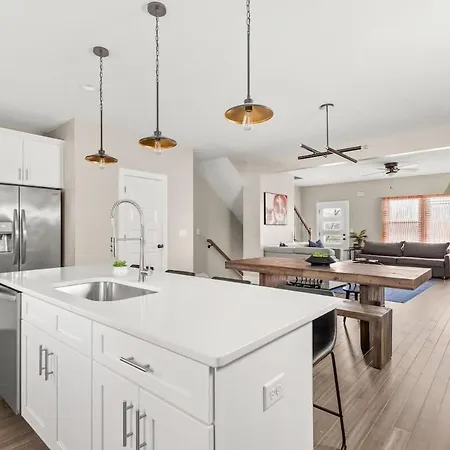 Holiday home Luxury Townhome Rooftop Deck Near Broadway Nashville