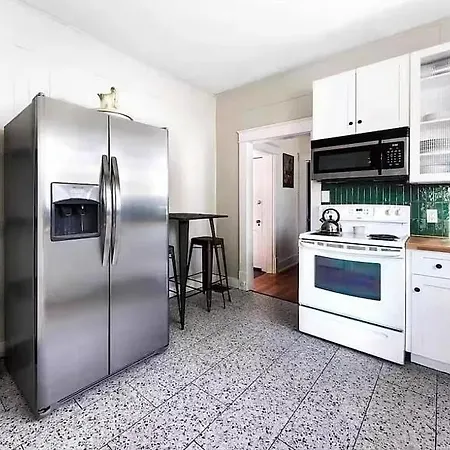 Minutes To Downtown - East Nash 4br,3ba Nashville