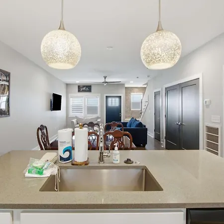 Holiday home Brand New Retreat N Five Points Near Downtown Nashville