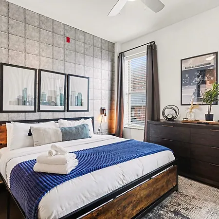 Trendy For 2 Near Centennial Park & Vandy Holiday home *