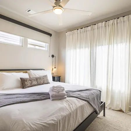 Holiday home Wellness Retreat | Sauna, Cold Plunge, Heated Pool