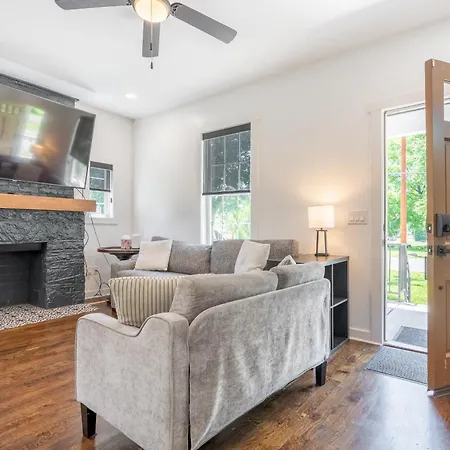Holiday home The Northview Nook- Dog-friendly Retreat *