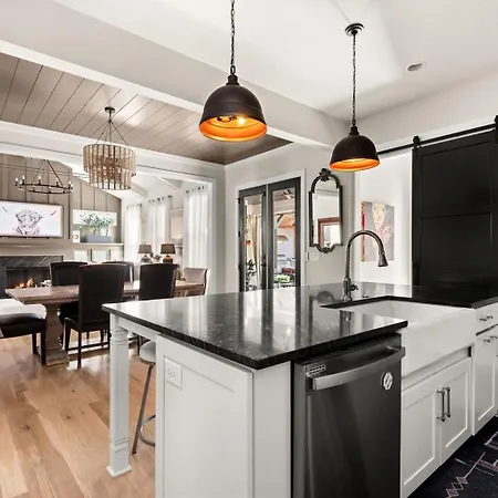 Holiday home The Blue Note - Luxe Outdoor Retreat & Pool - Close To Downtown Nashville