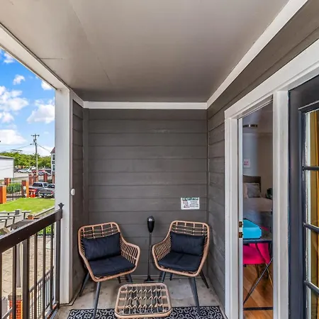 Lainey's Loft By Local * Nashville