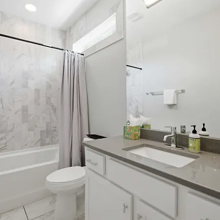 Brand New Retreat N Five Points Near Downtown Nashville