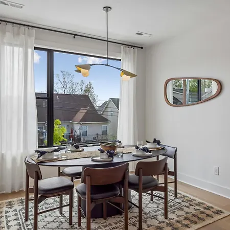 Sleek Trio Townhomes 9br 3 Hot Tubs *
